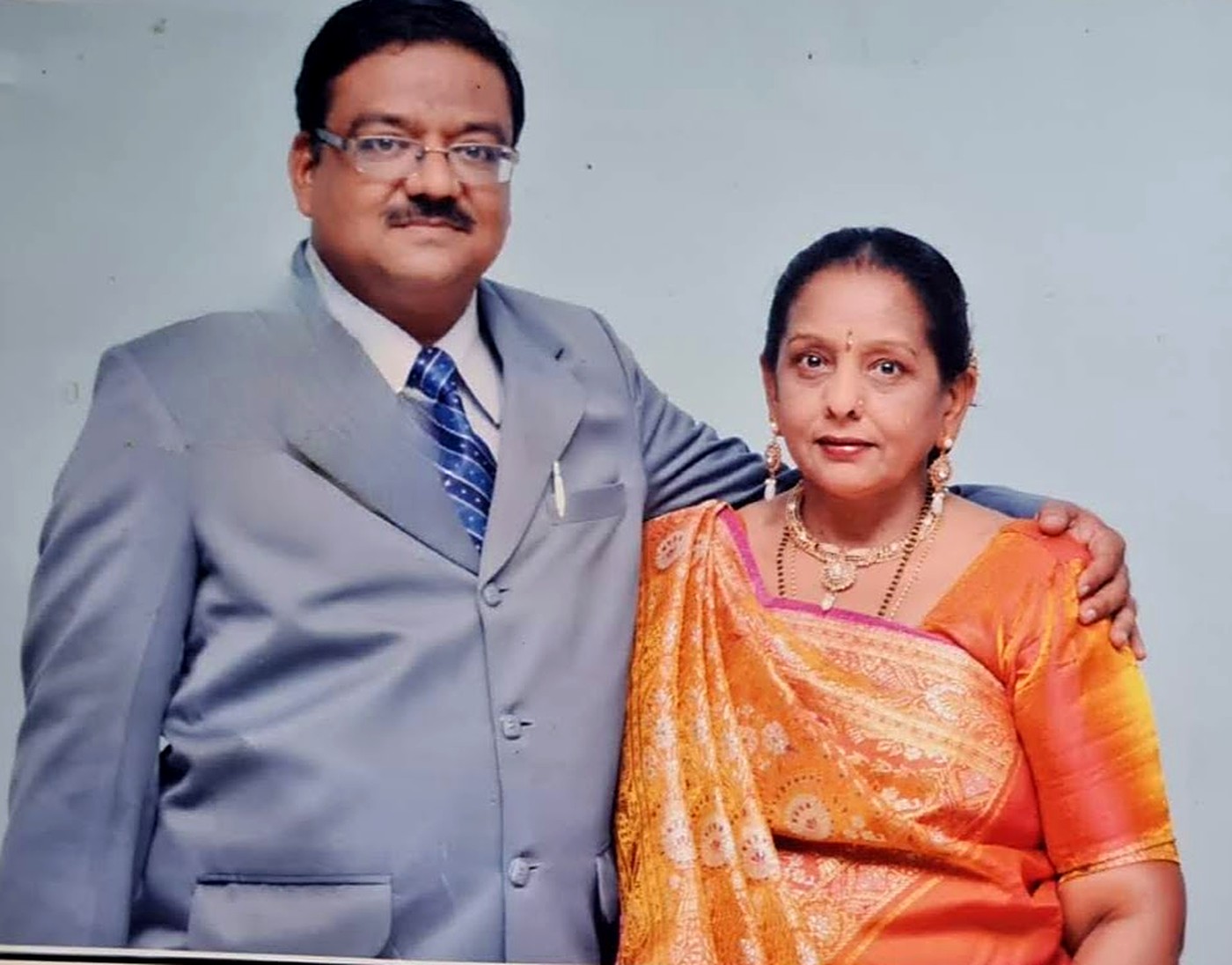Mukesh Babulal Shah with his wife